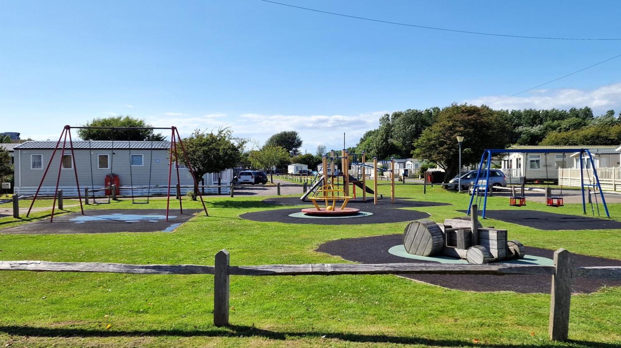 Brookside West Sands Holiday Park Seal Bay Selsey Dış mekan fotoğraf